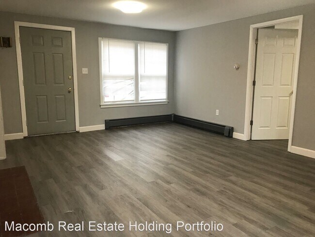 Building Photo - 1 br, 1 bath House - 378 N Normal St