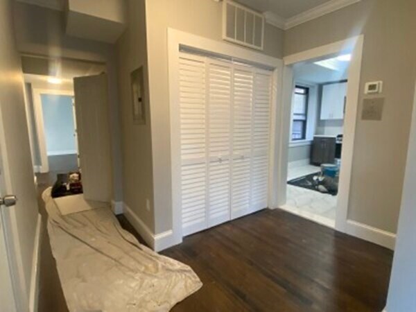 Foto del edificio - 103 Longwood Ave