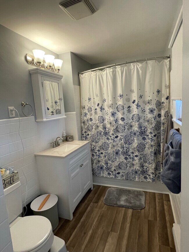 Foto del edificio - 21 Newcomb St