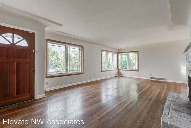 Foto del edificio - 7713 S Lakeridge Dr