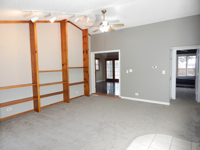 Foto del edificio - 1985 Navarone Dr