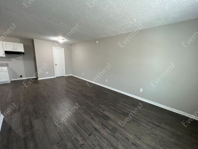 Foto del edificio - 8001 1st Ave S