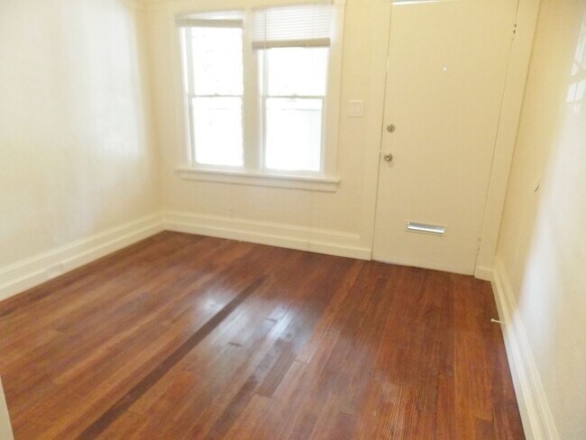 Foto del edificio - 856-860 32nd St