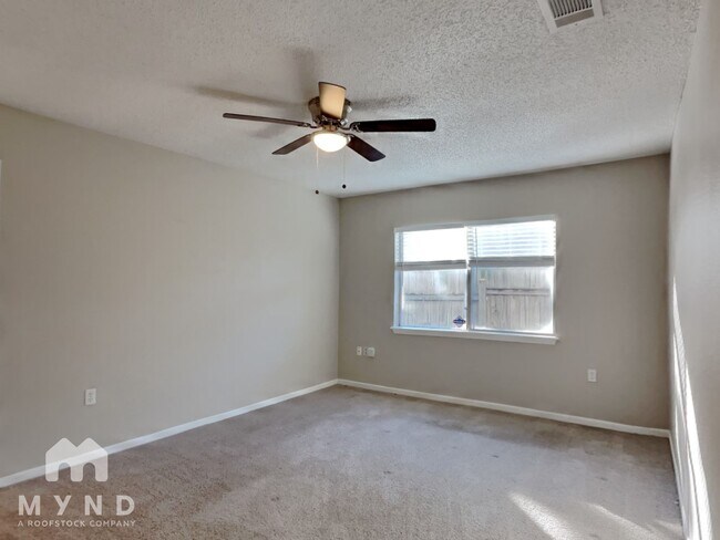 Foto del edificio - 9150 Park Trail