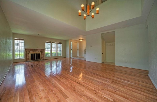 Building Photo - 2011 Sandberg Dr