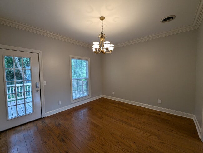 Building Photo - 117 Twin Gates Drive