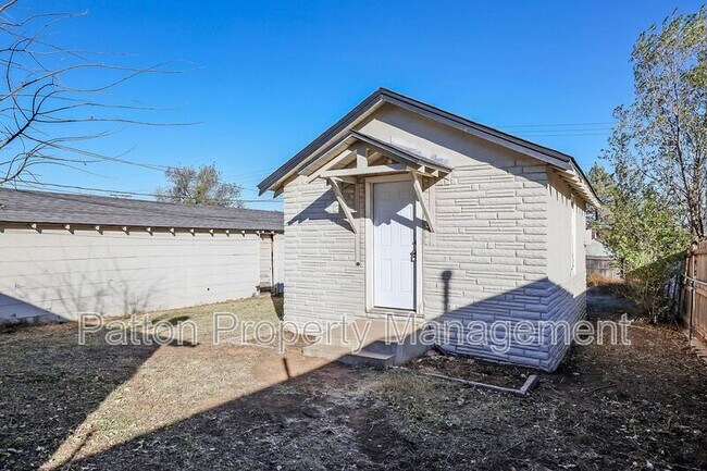 Foto del edificio - 4240 SW 10th Ave