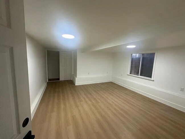 Foto del edificio - 3238 Adeline St