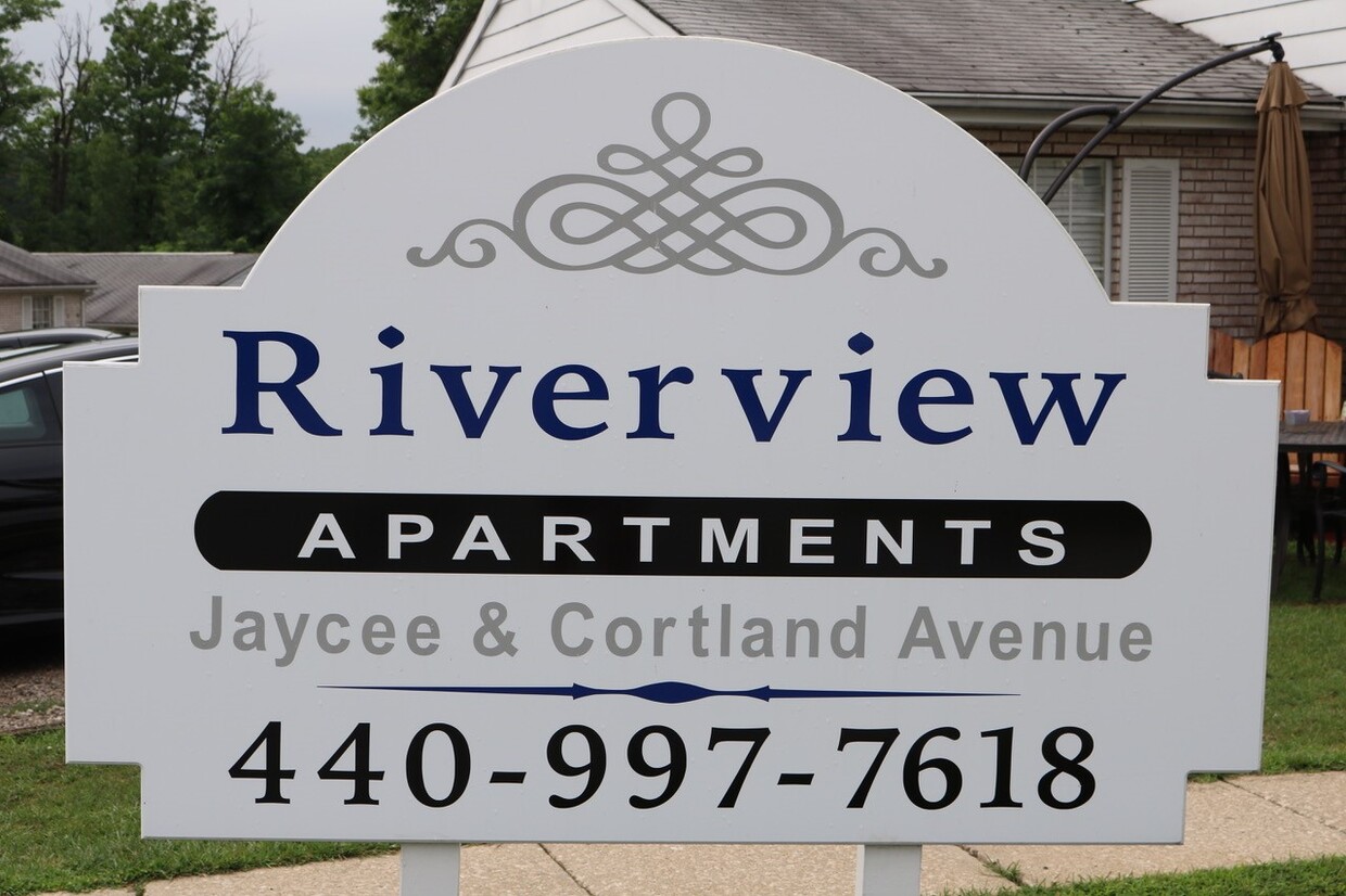 Foto principal - Riverview Apartments