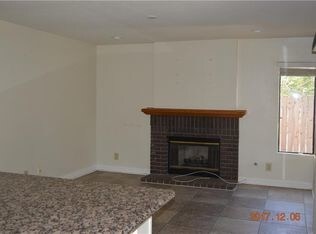 Foto del edificio - 10909 Manchester St