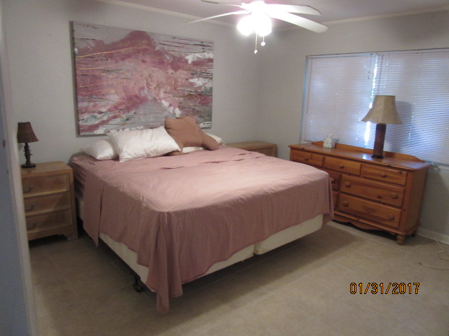 Building Photo - 529 Mashes Sands Rd