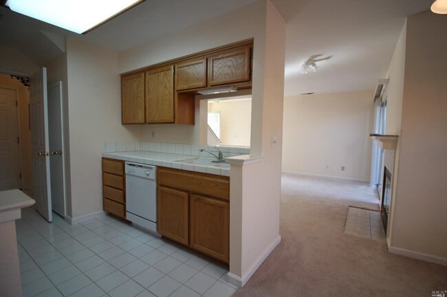 Building Photo - 124 Southbridge Ln