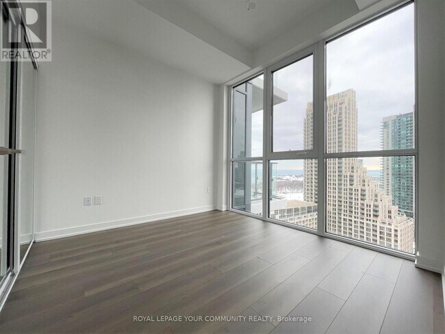 Building Photo - 38-2338 Iannuzzi St