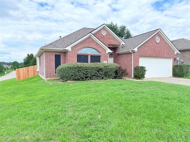 Building Photo - 2212 Highland Crossing Dr