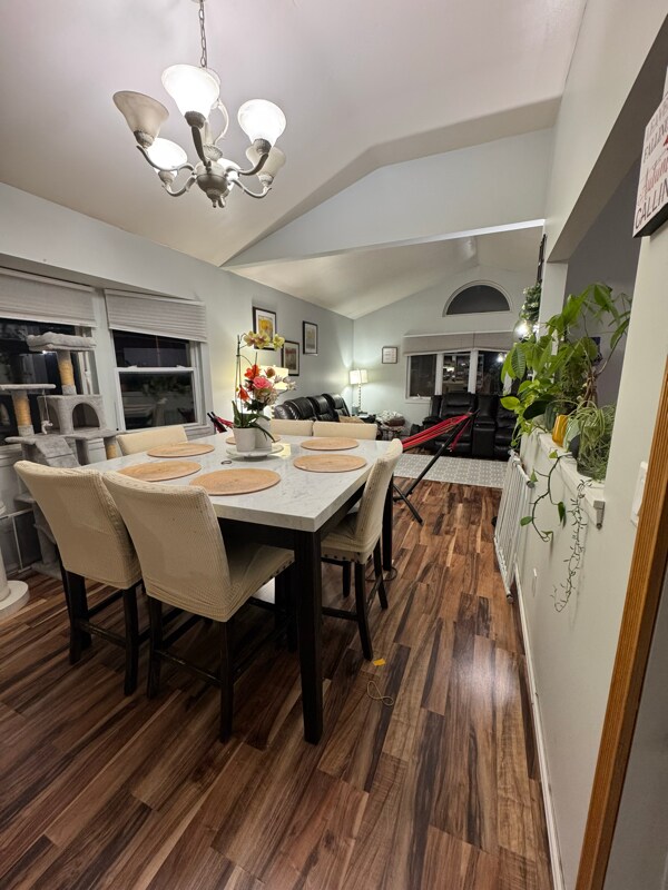 Foto principal - 70 Waldo Ave
