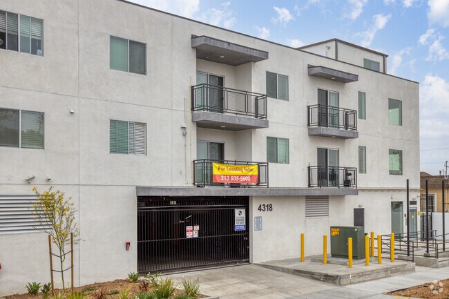 Building Photo - Kansas Complex