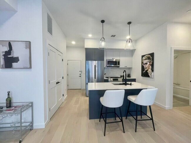Foto del edificio - 425 3rd St