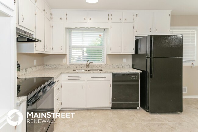 Foto del edificio - 1114 Rainbow Dr NE