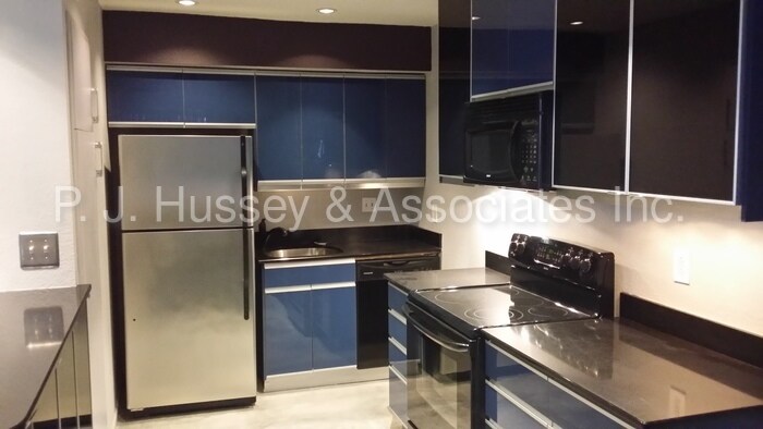 Foto principal - 2121 S Pennington