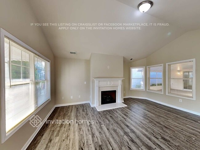 Building Photo - 143 Jaime Dr