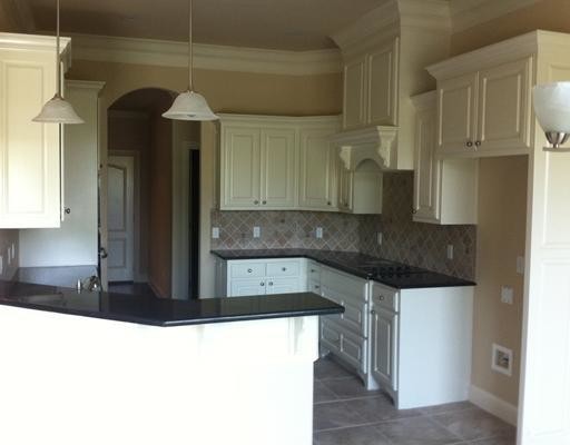 Foto del edificio - 703 SW Elmside Dr