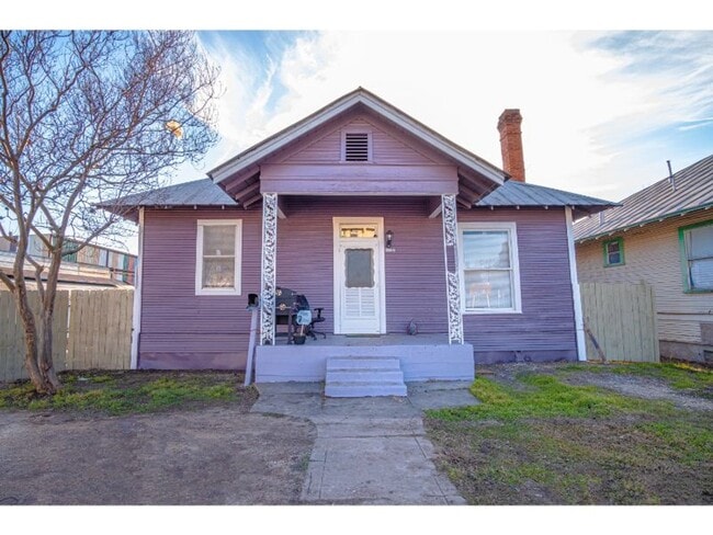 Photo - 4115 S Presa St Apartment