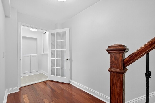 Photo - 382 Webster Ave Townhome