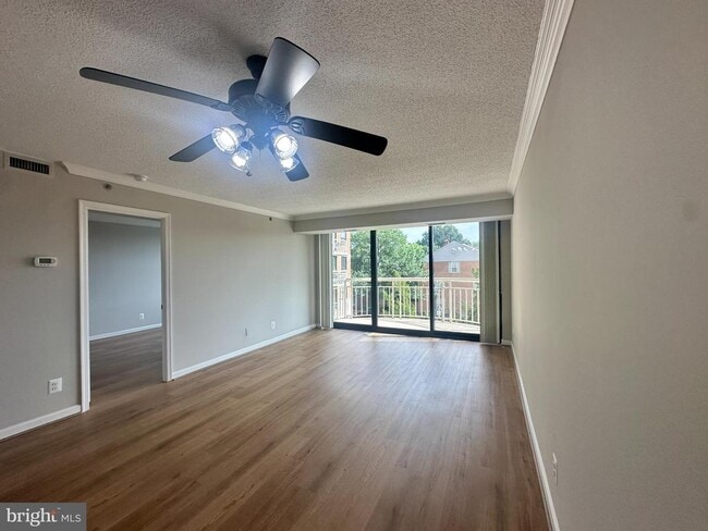 Building Photo - 1200 Braddock Pl