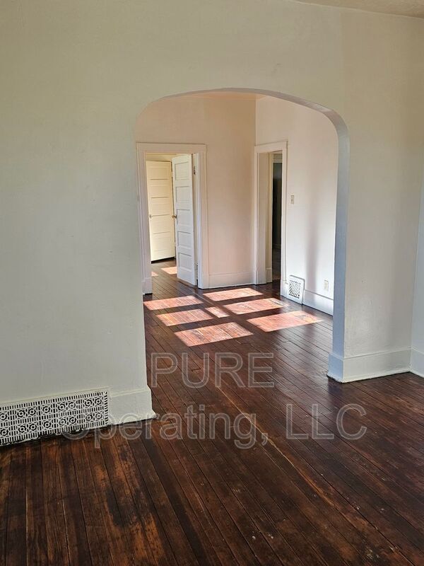 Building Photo - 3912 N 17th St