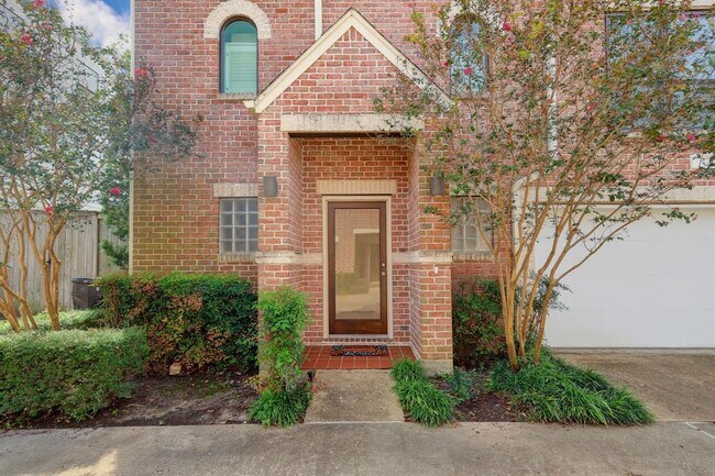 Building Photo - 6418 Ferris Dr