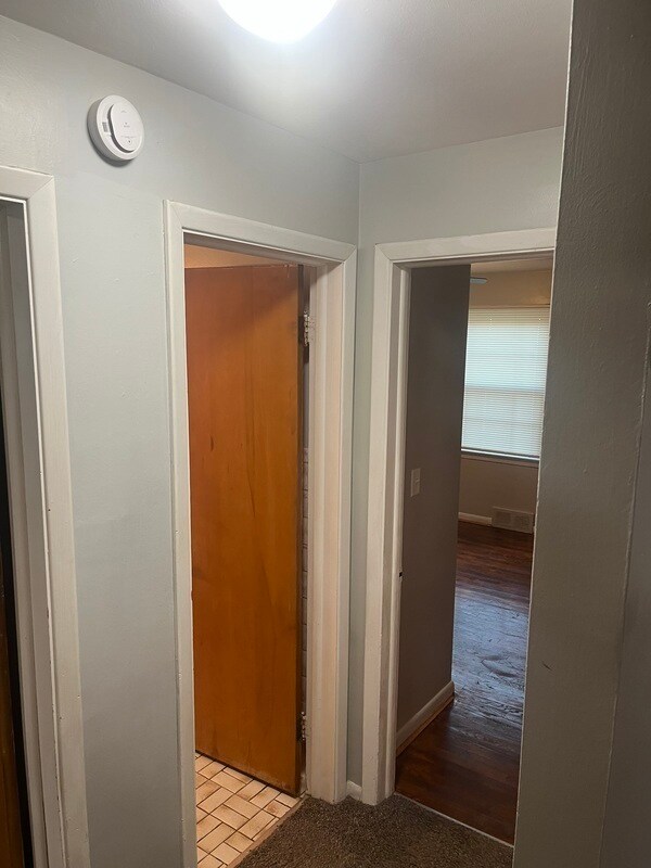 Foto del edificio - 2235 Ridgelawn Ave