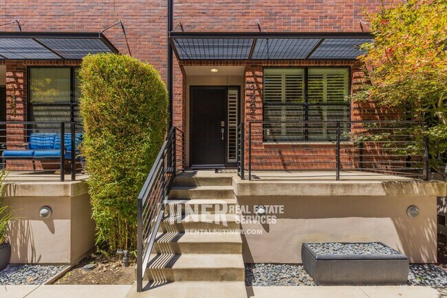 Foto del edificio - 1322 E Sutter Walk