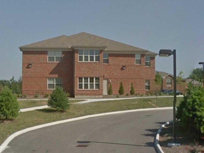 Building Photo - 25031 Columbus Rd