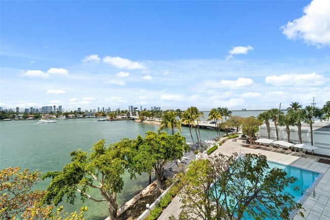 Foto del edificio - 3 Island Ave