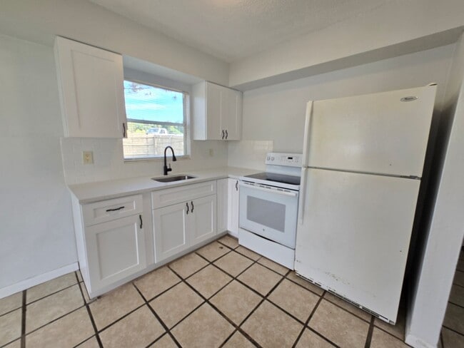 Foto del edificio - 5427 16th St E