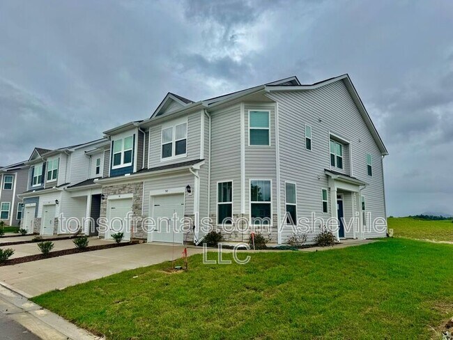 Foto del edificio - 545 Wheatfield Rd