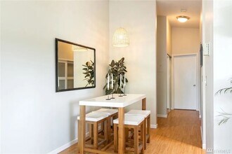 Building Photo - 3608 14th Ave W