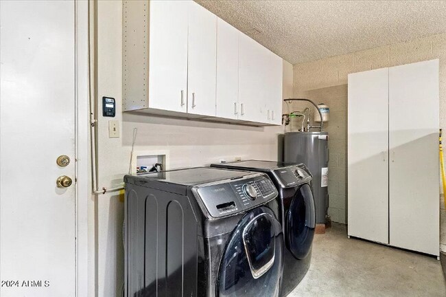 Foto del edificio - 9179 E Winchcomb Dr