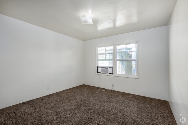 2BR, 1BA - 768SF - First Bedroom - 2610 N St