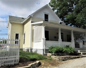 south view of 704 N Randolph - 704 N Randolph St