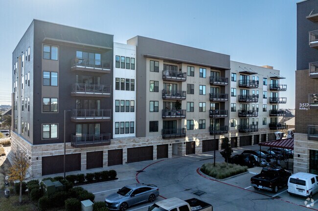 Vista adicional del edificio - Sojourn at the Realm