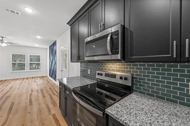 Foto del edificio - 6127 Tejas Dr