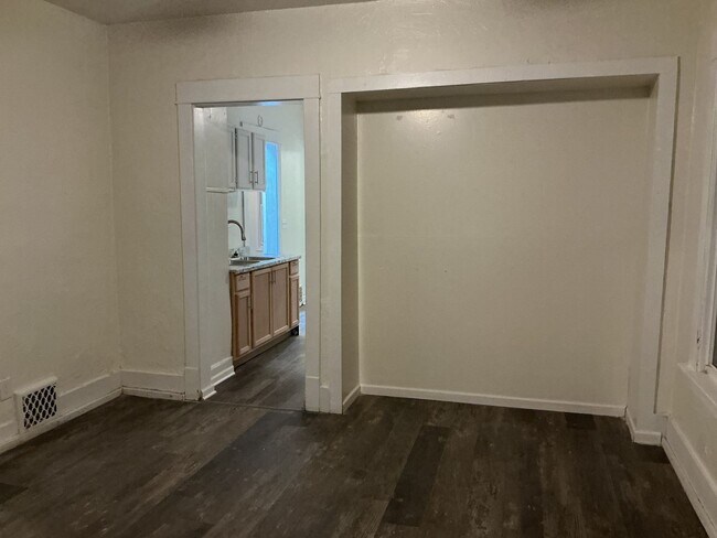 Foto del edificio - 2944-46 N 28th St