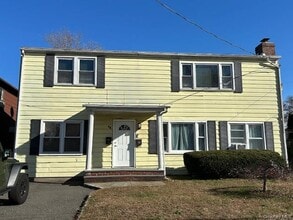 Building Photo - 54 Hickory Rd