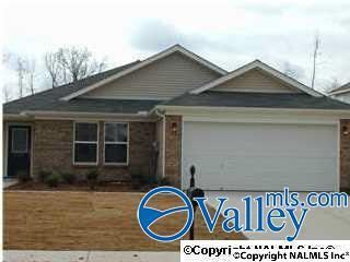 Primary Photo - 107 Thornley Ct
