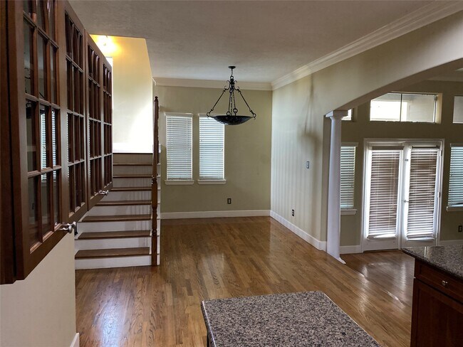 Foto del edificio - 918 W 26th St