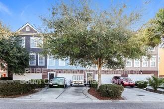 Building Photo - 9034 Parlor Dr