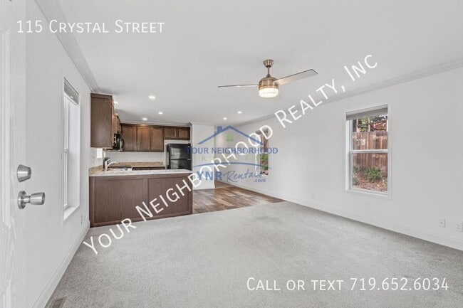 Building Photo - 115 Crystal St