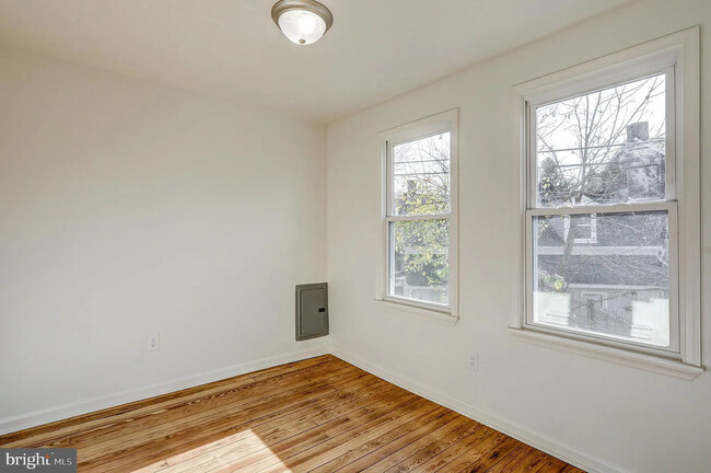 Bedroom 2 - 11 Campbell Ave