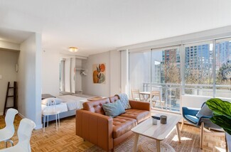 Building Photo - 1033 Haro St